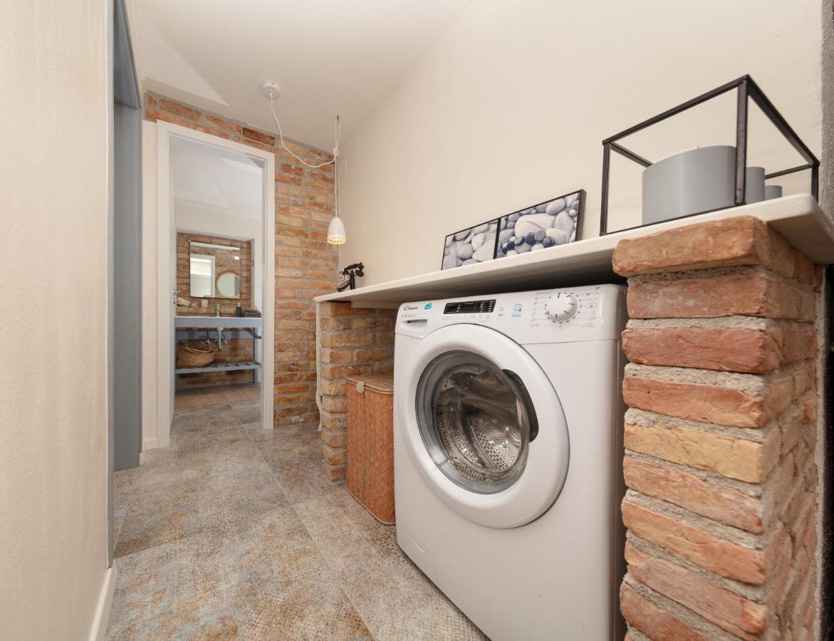 Casa Mia - Apartman Zara เมดูลิน ภายนอก รูปภาพ